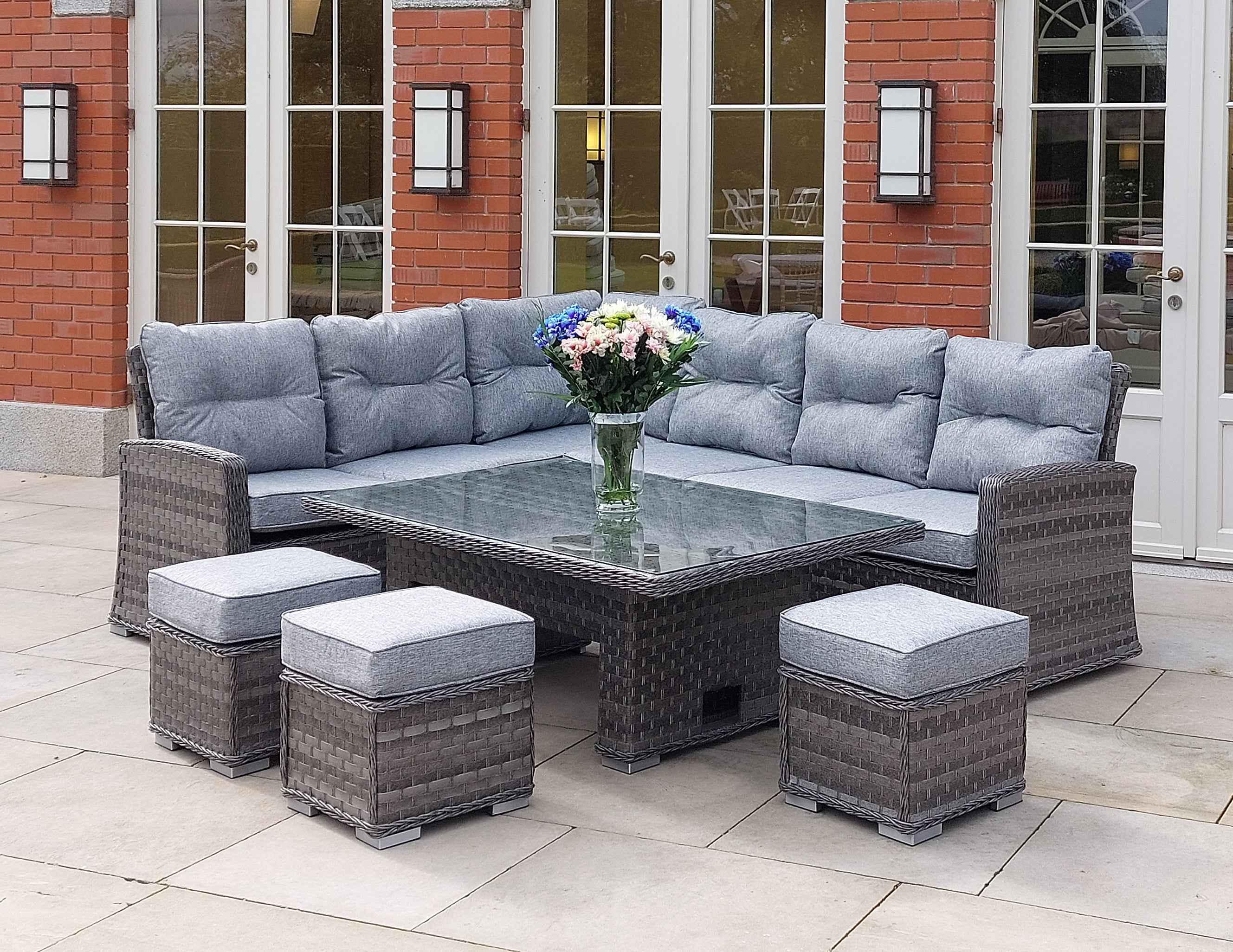 Amalfi Corner Set w/adjustable table (LRG)