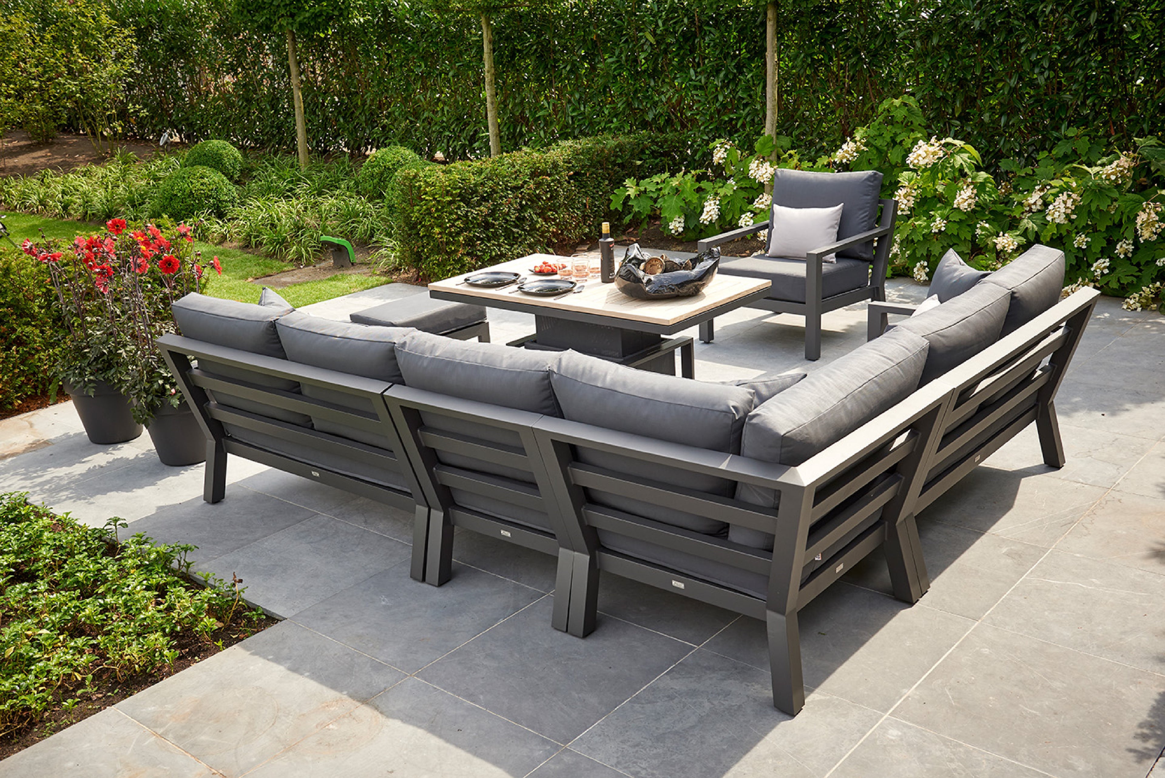 LIFE DELUXE Corner Set