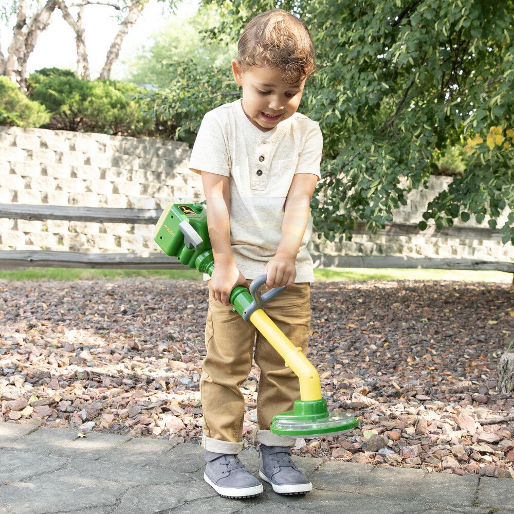 John Deere Kids Power Trimmer Toy – view 6
