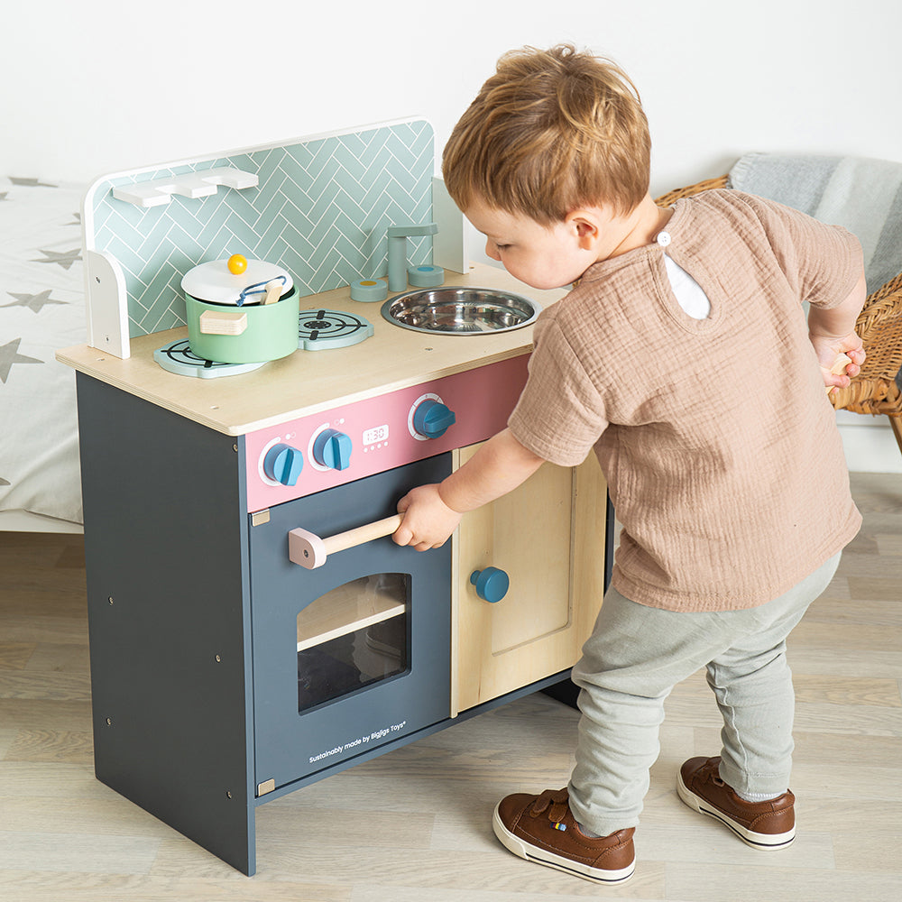 Simply Scandi Kitchen - Flemings Department Store