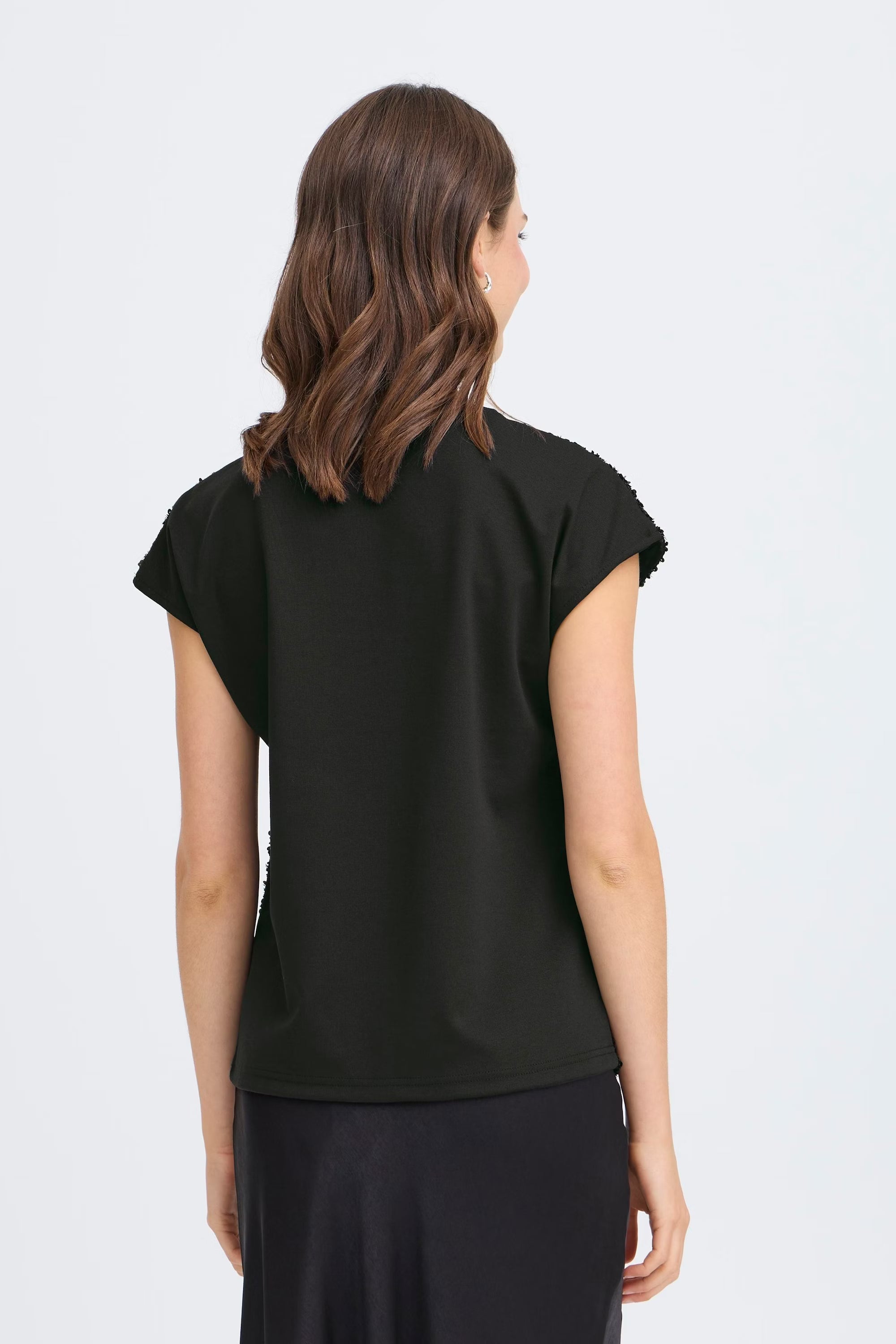 Fransa FRCHARLOTTA Sequin Top – Shimmer Crew-Neck