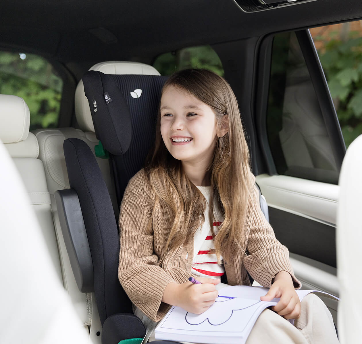 Joie Signature i-Traver i-Size Belted Booster Seat – Eclipse