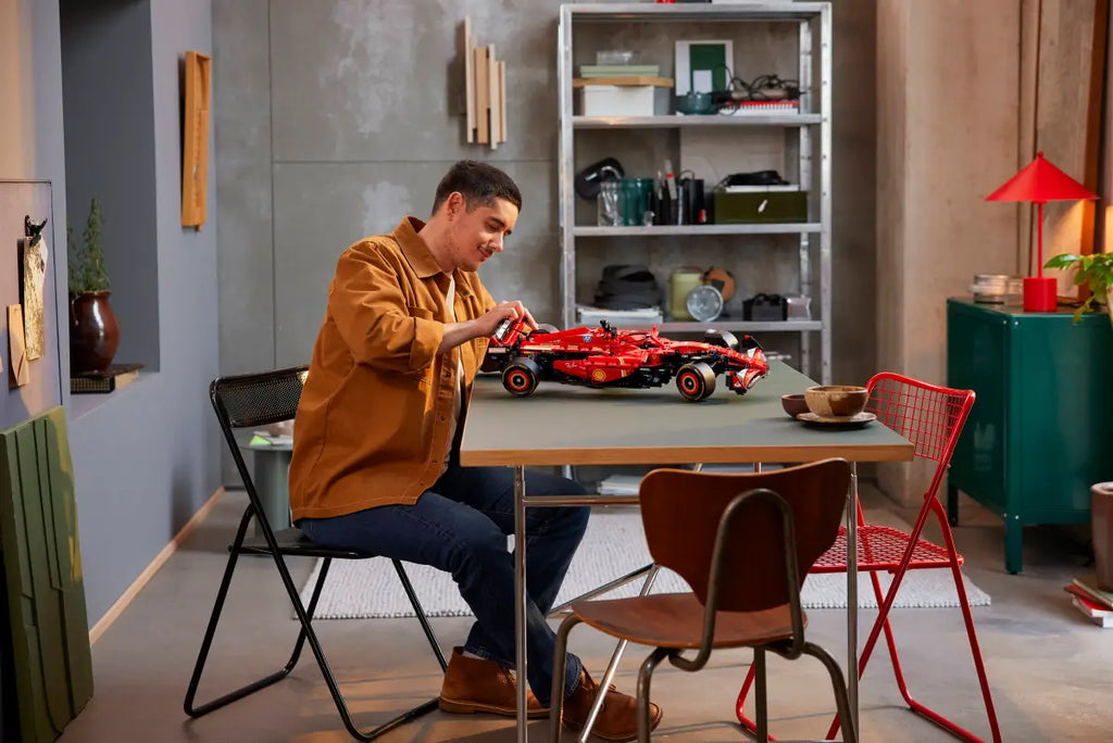 LEGO Technic Ferrari SF-24 F1 Car (42207) – 1:8 Scale Formula 1 Model