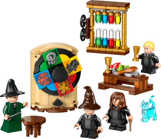 LEGO Hogwarts Castle: Sorting Hat Ceremony 76460