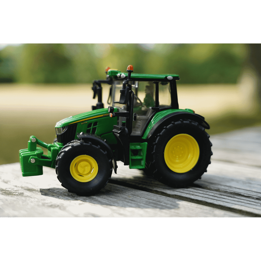 Britains John Deere 6120M Tractor 1:32 – view 8