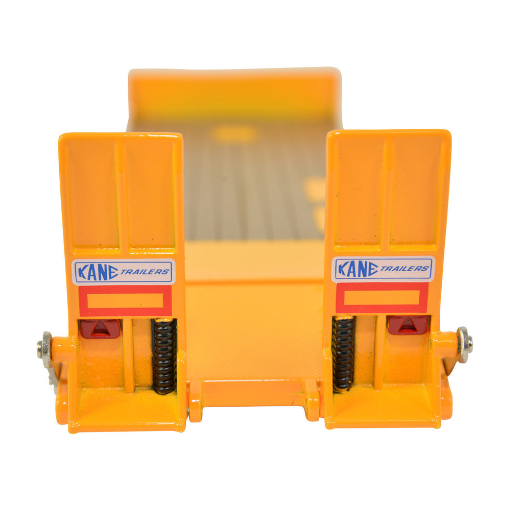 Britains Kane LLTM Low Loader Trailer – Yellow 1:32 – view 5