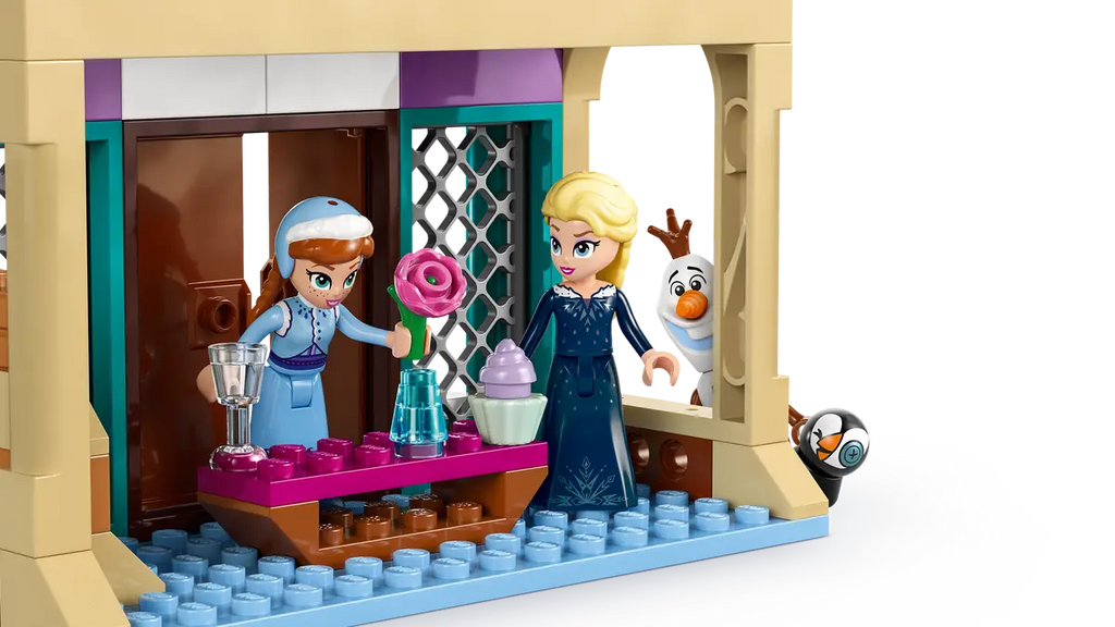 LEGO Disney Frozen Arendelle Castle (43265) – Elsa, Anna & Olaf Playset