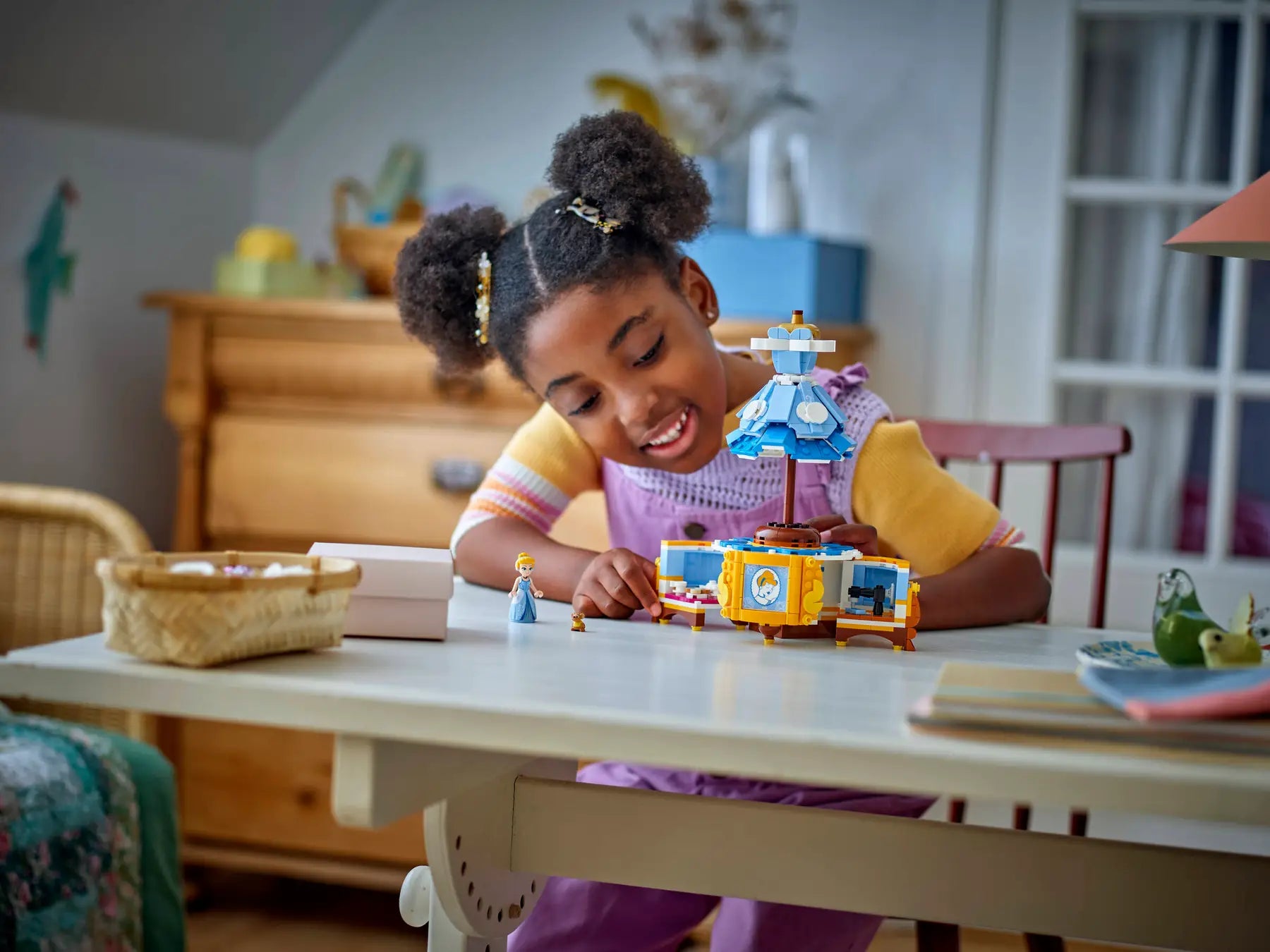 Disney Princess Cinderella’s Dress (43266) – 75th Anniversary Fashion Building Set