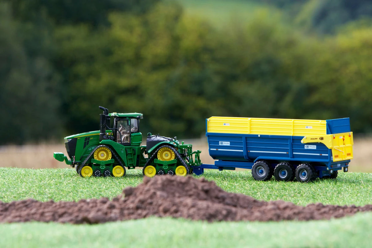 Britains Kane Tri-Axle Halfpipe Silage Trailer 1:32 – view 11