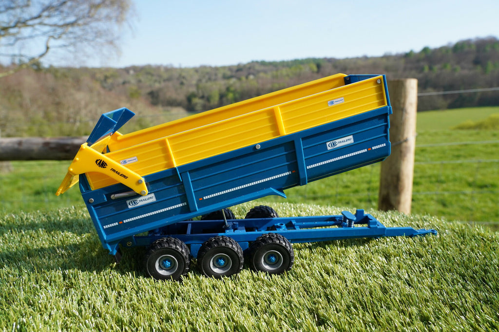 Britains Kane Tri-Axle Halfpipe Silage Trailer 1:32 – view 9