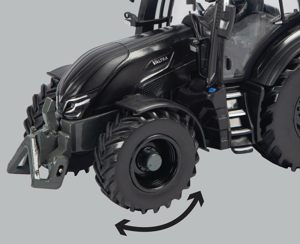 Britains Valtra Q305 Tractor 1:32 – view 8