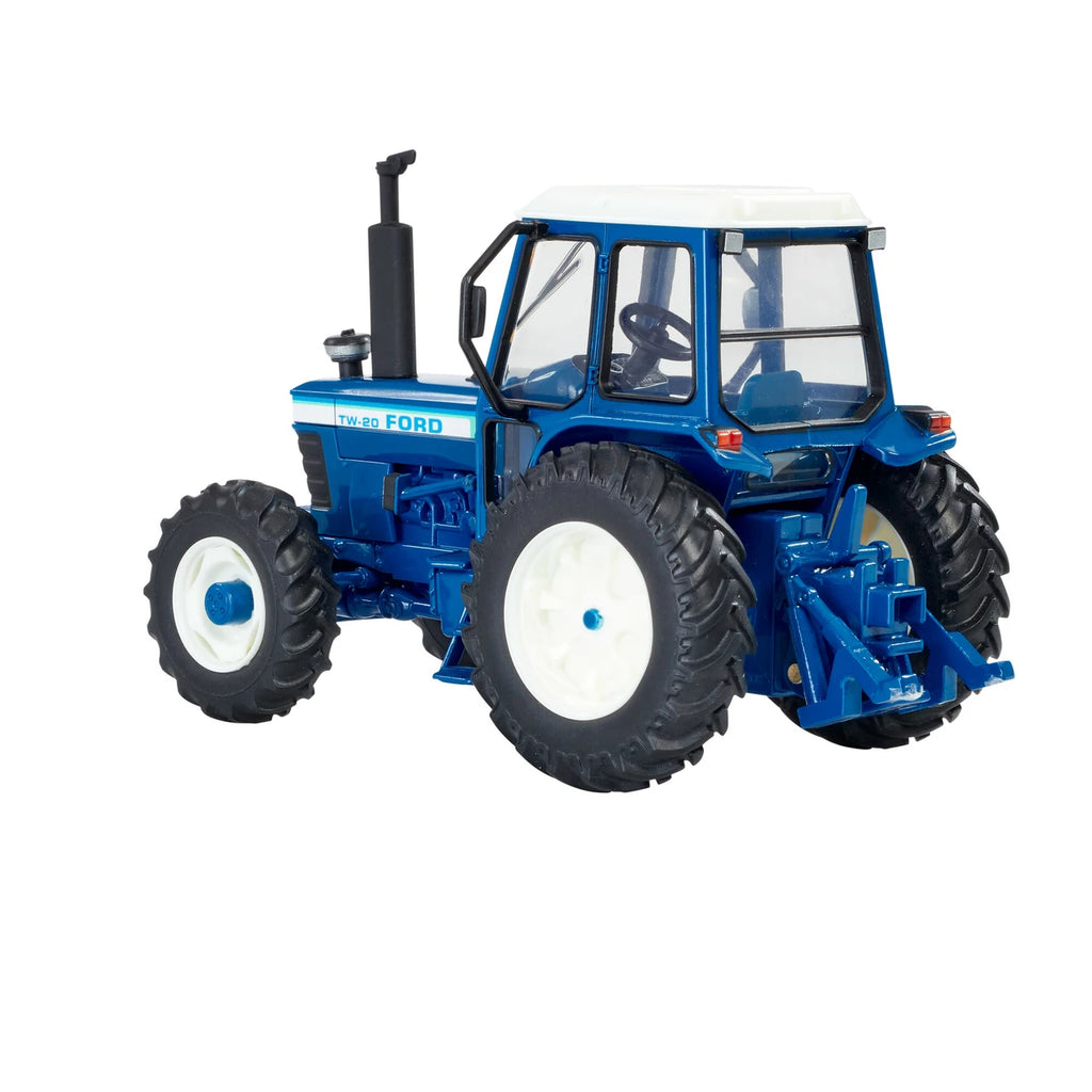 Britains Ford TW20 Tractor 1:32 – view 3
