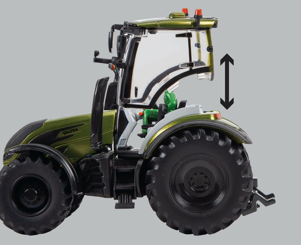 Britains Metallic Olive Green Valtra Playset 1:32 – view 4