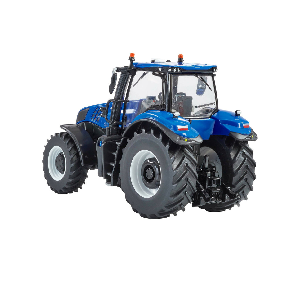 Britains New Holland T8.435 Genesis Tractor 1:32 – view 3
