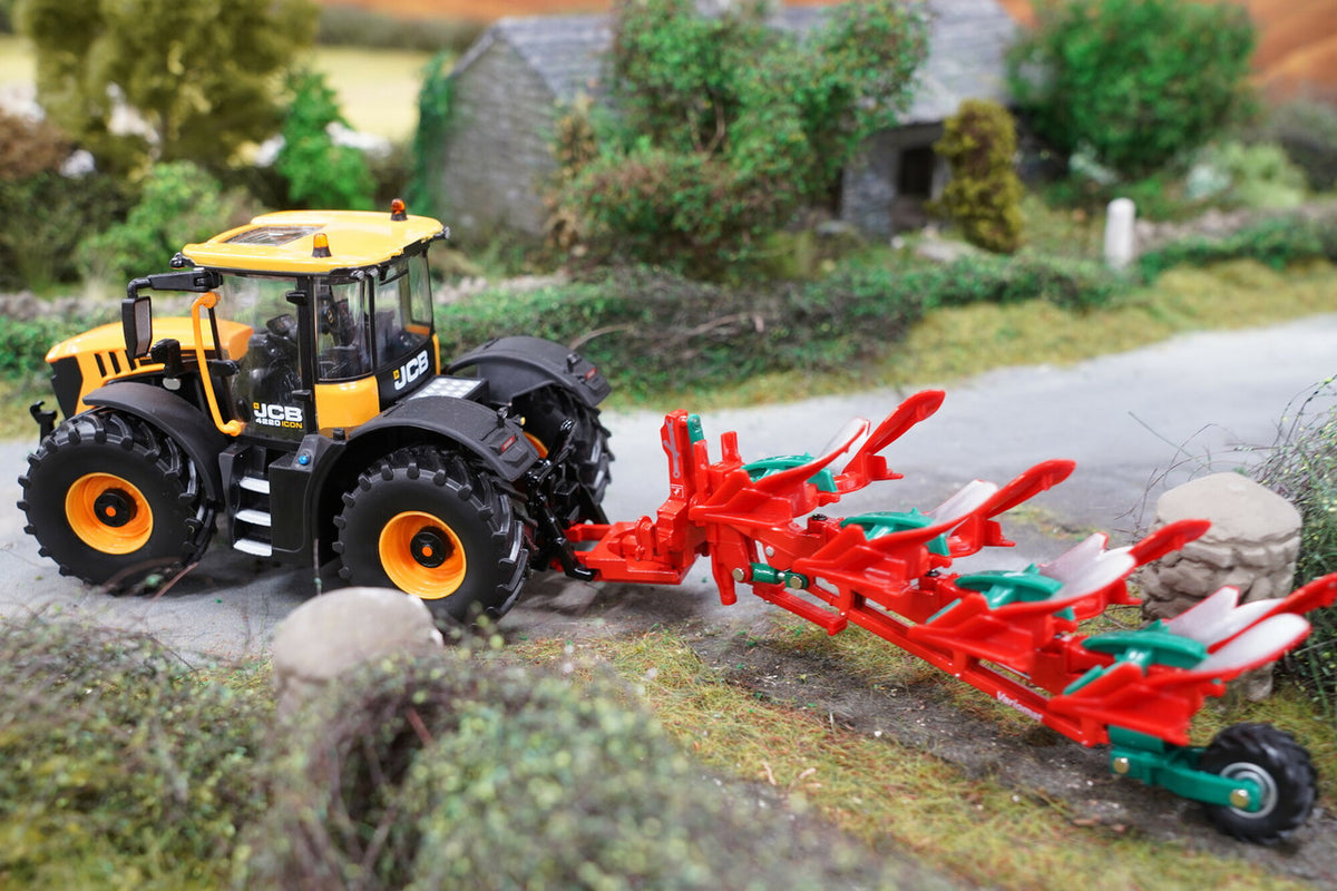 Britains JCB Fastrac 4220 iCON Tractor 1:32 – view 7