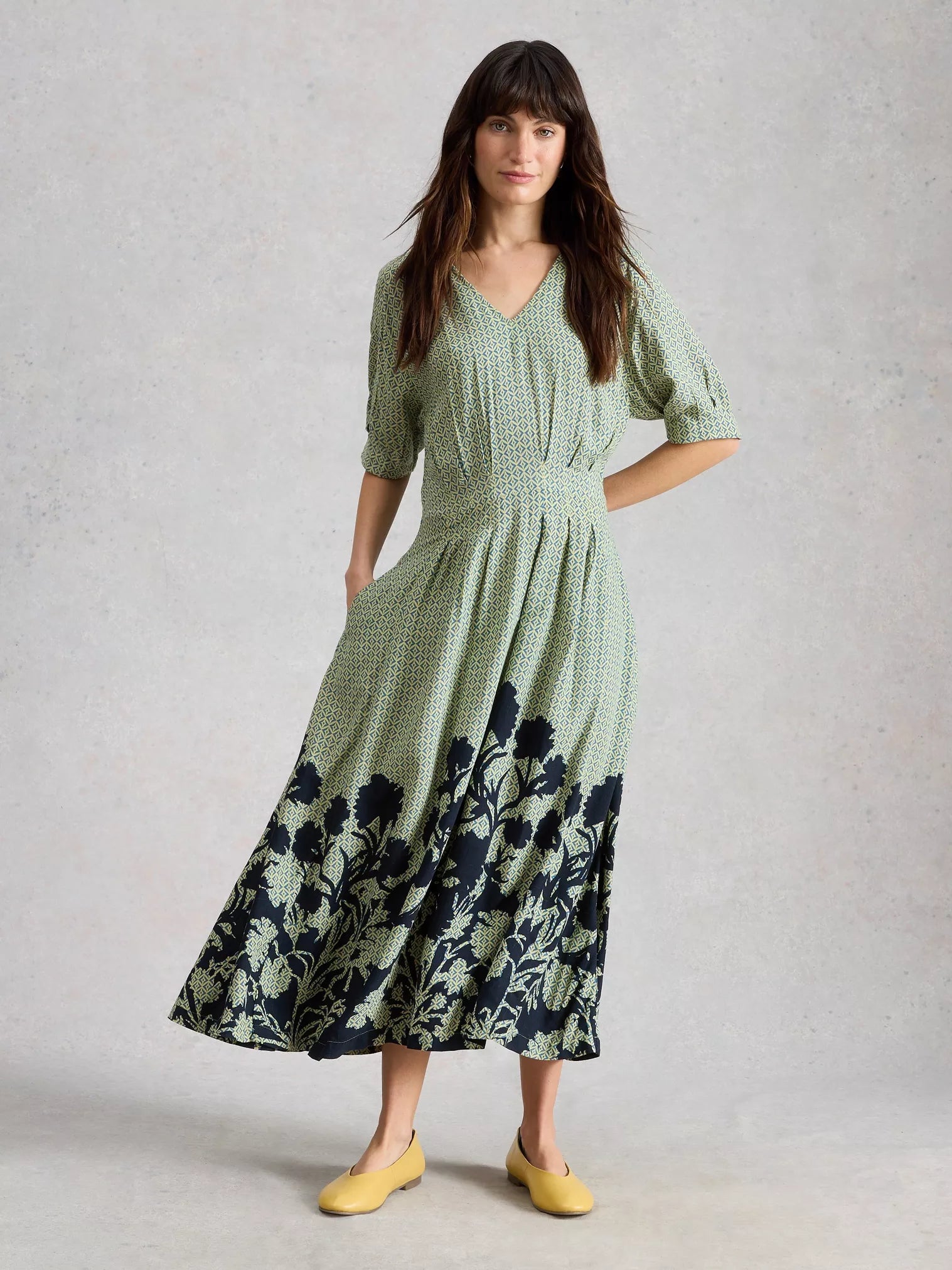 Kate V-Neck Midi Dress – Green Print | Women’s Midi Dress