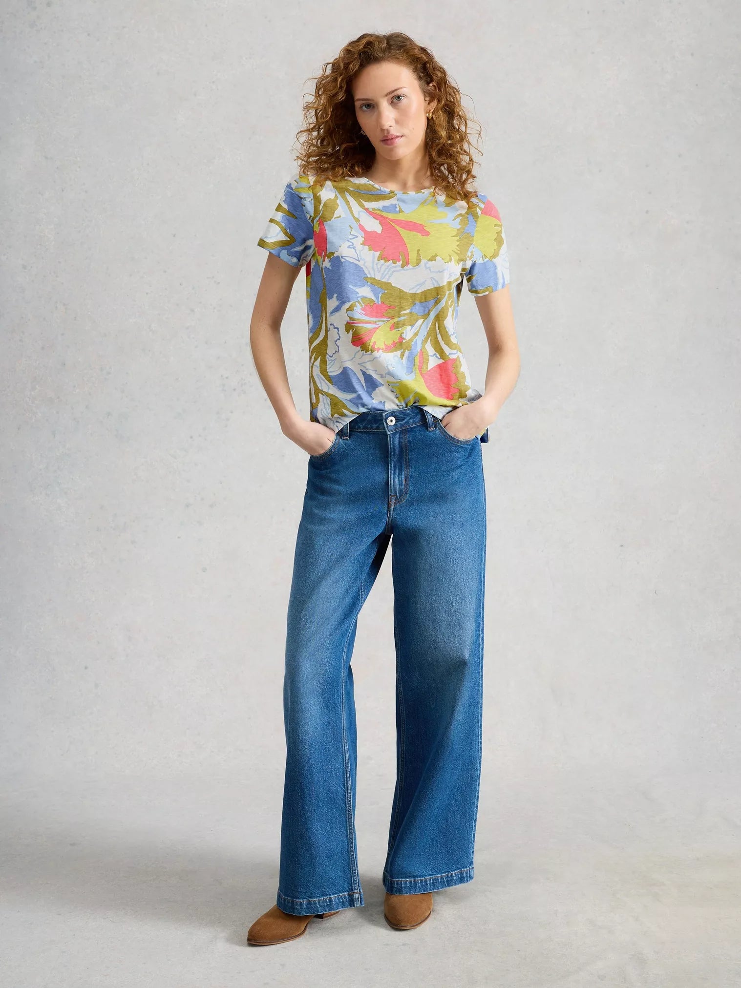 Abbie Crew Neck Print Tee – Ivory | Women’s Casual T-Shirt