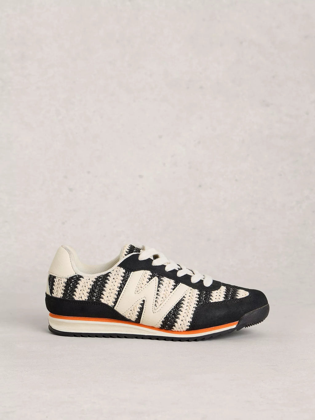 White Stuff Lucy Lace Up Trainers Black | Ireland