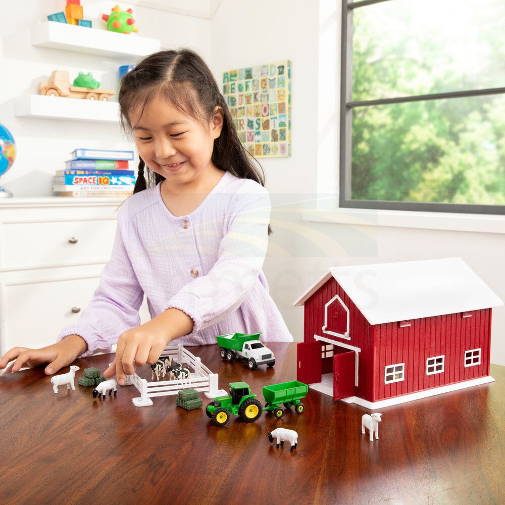 John Deere 1:64 Red Barn Farm Playset (24 Pieces) – view 12