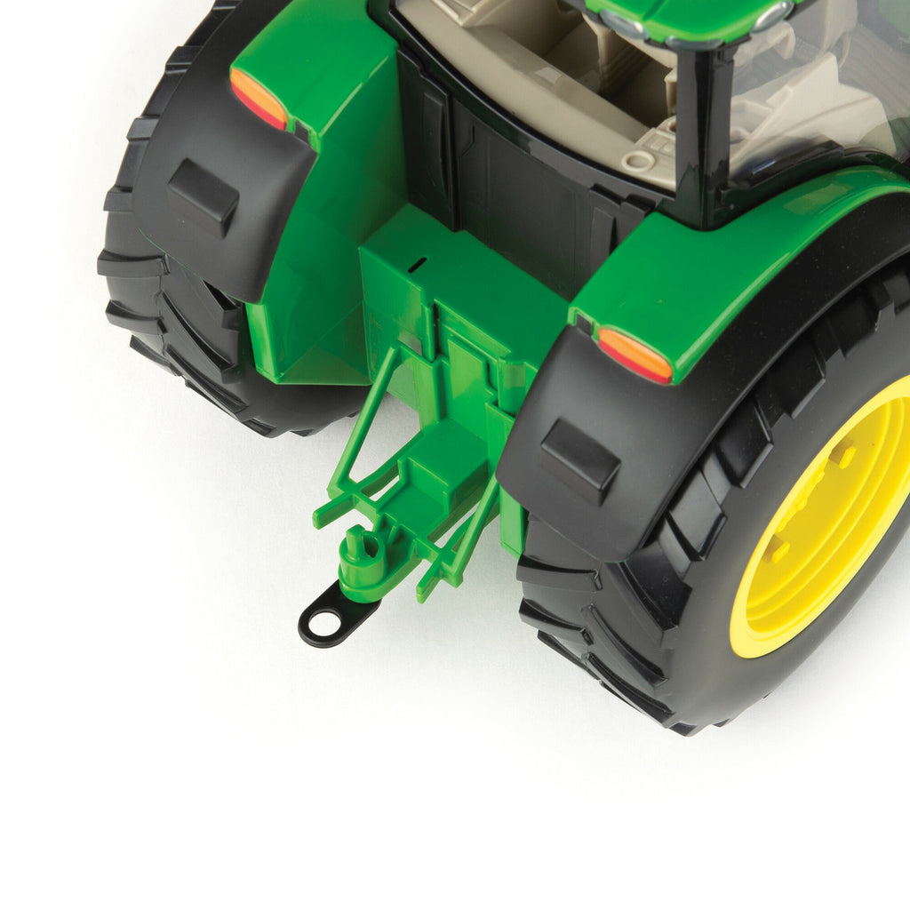 Britains Big Farm Radio Controlled John Deere 6210R Tractor 1:16 – view 3