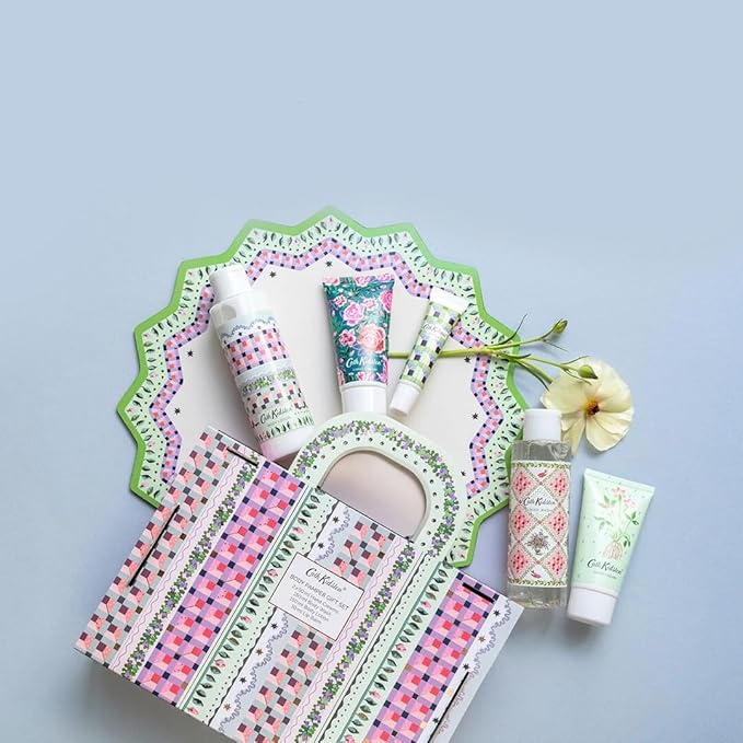 Cath Kidston Roots & Raindrops Pamper Hamper – Vegan Gift Set