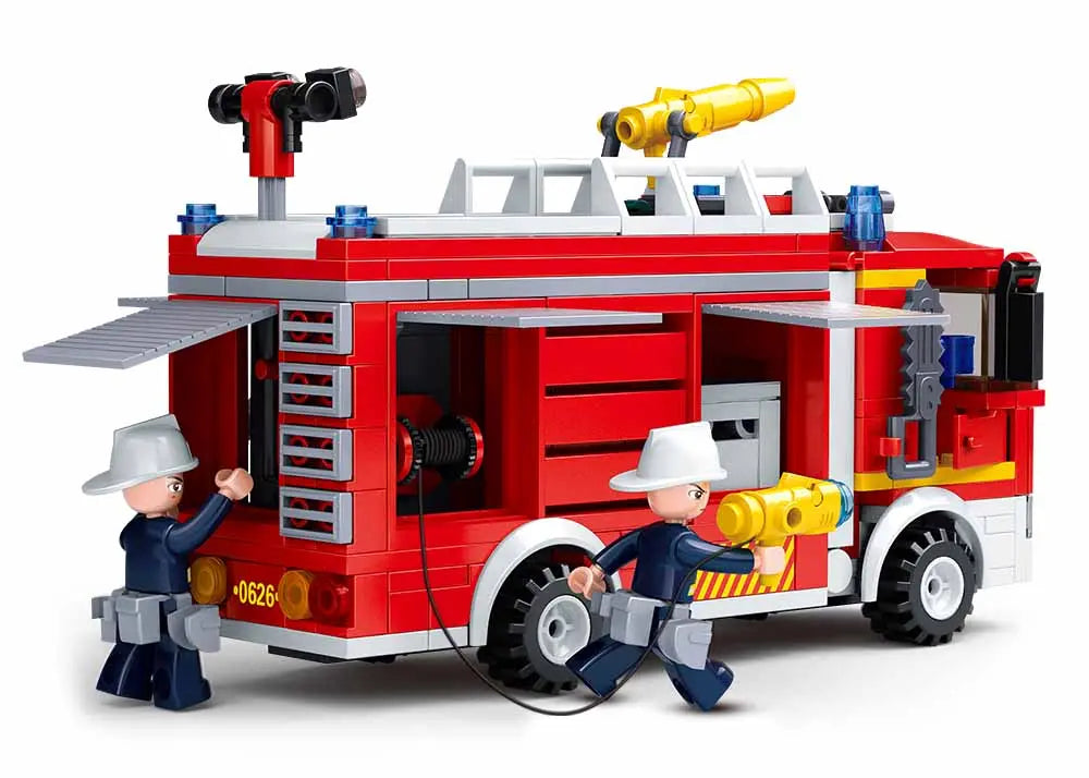 Sluban Water Tank Fire Engine M38-B0626 (343 Pcs)