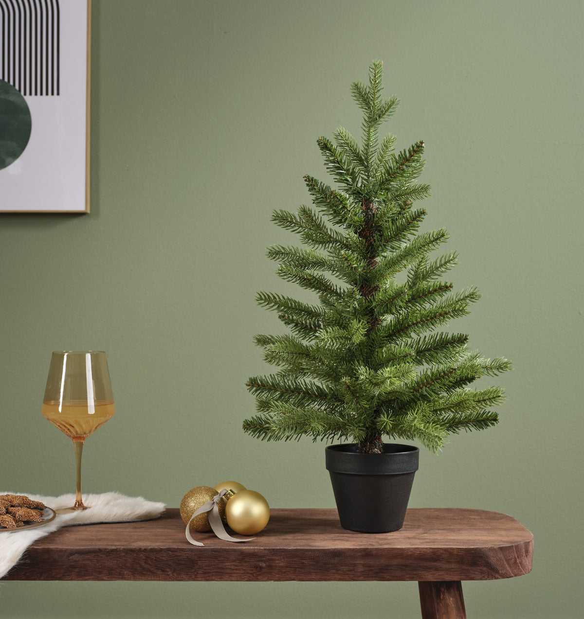 Everlands 90cm Allison Mini Christmas Tree in Pot – view 2