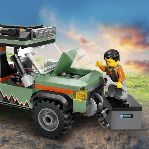 LEGO Off-Road 4x4 Mountain Truck 60447