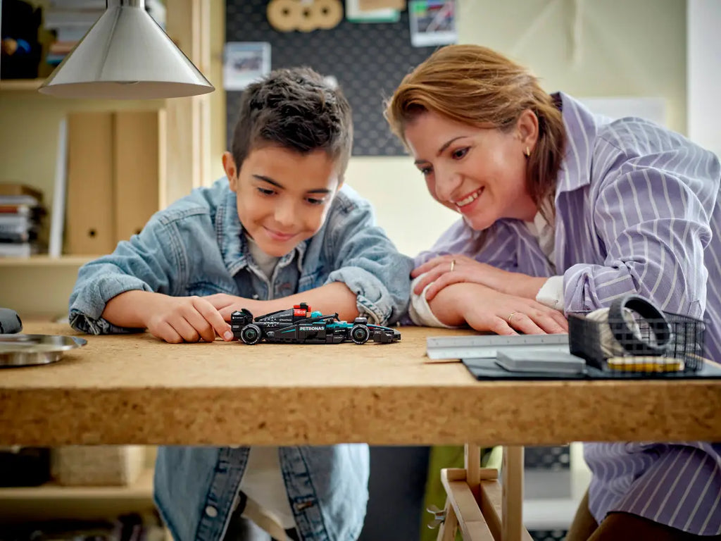 LEGO Speed Champions Mercedes-AMG F1 Race Car – 77244