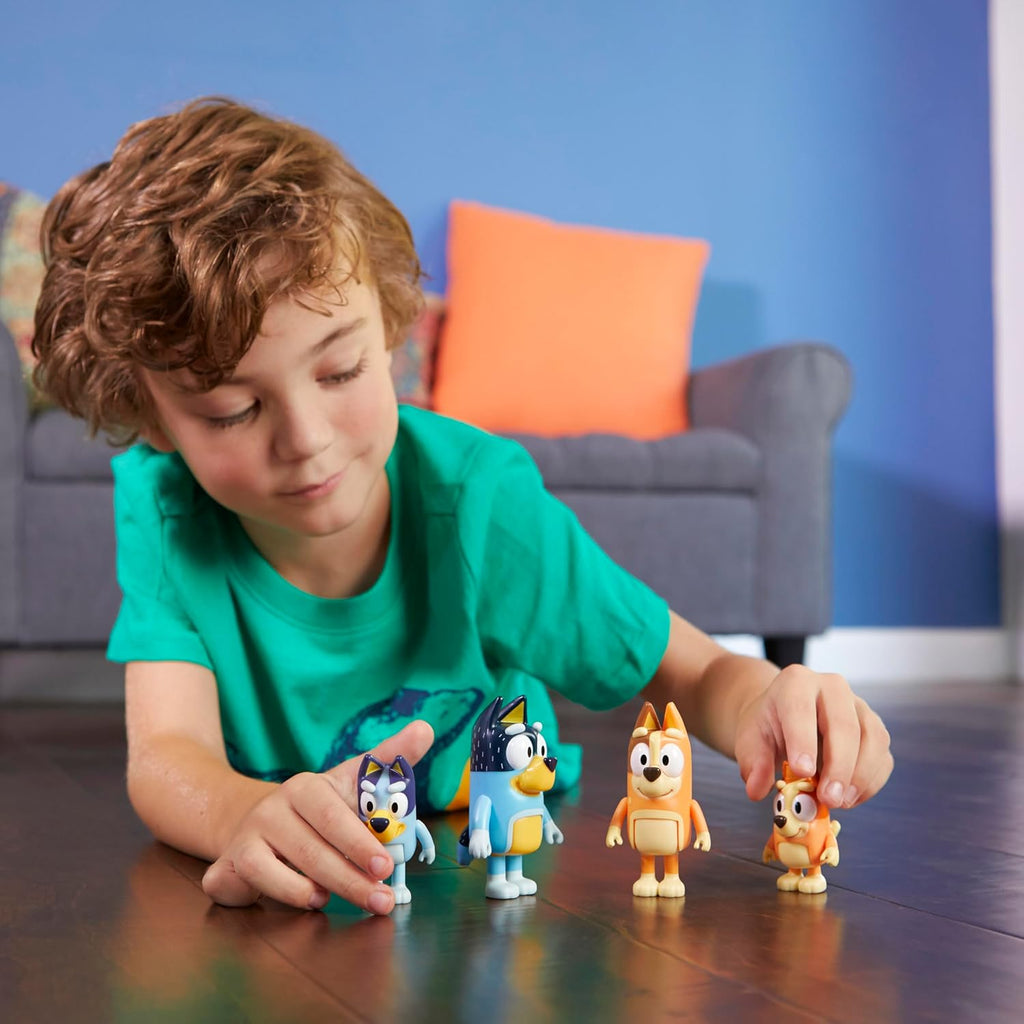 Bluey Family 4-Pack – Bluey, Bingo, Chilli & Bandit Figures