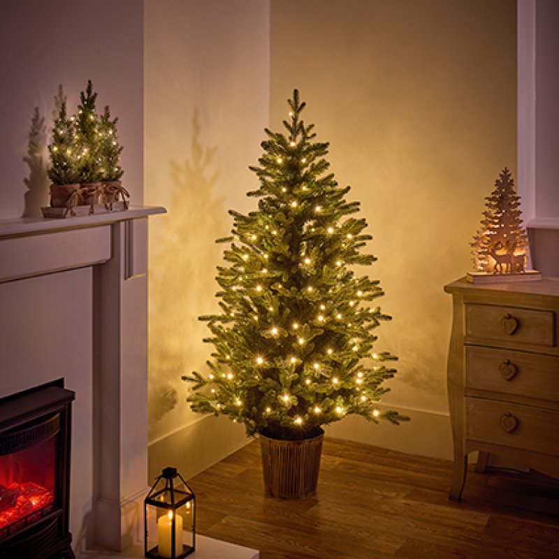 Premier 1.5m (5ft) Pre-Lit Potted Eldon Fir Christmas Tree, 180 LED – view 2