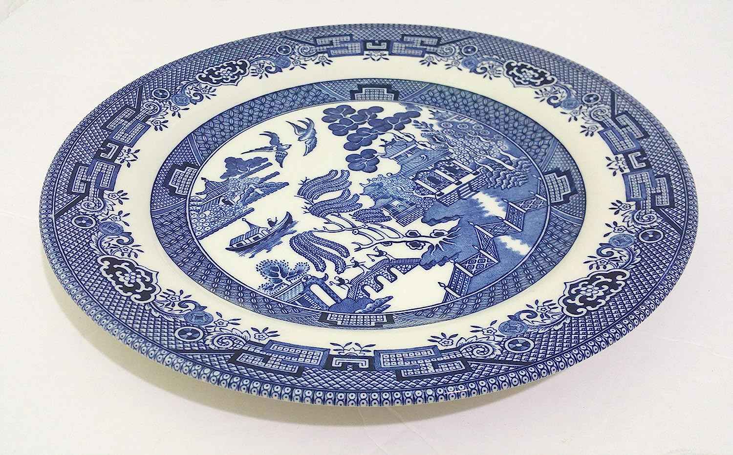 Blue Willow Pattern Dinner Plate 10.5"