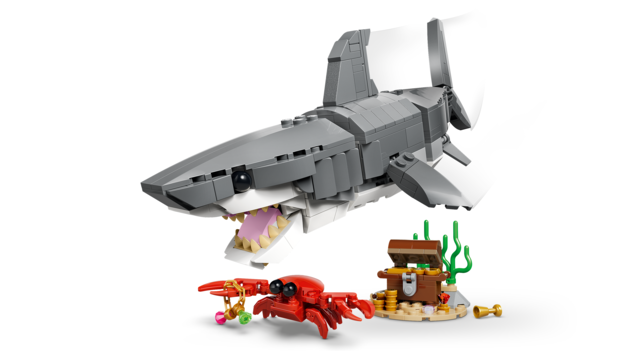 LEGO Fierce Shark with a Treasure Chest 31381 – product image 5
