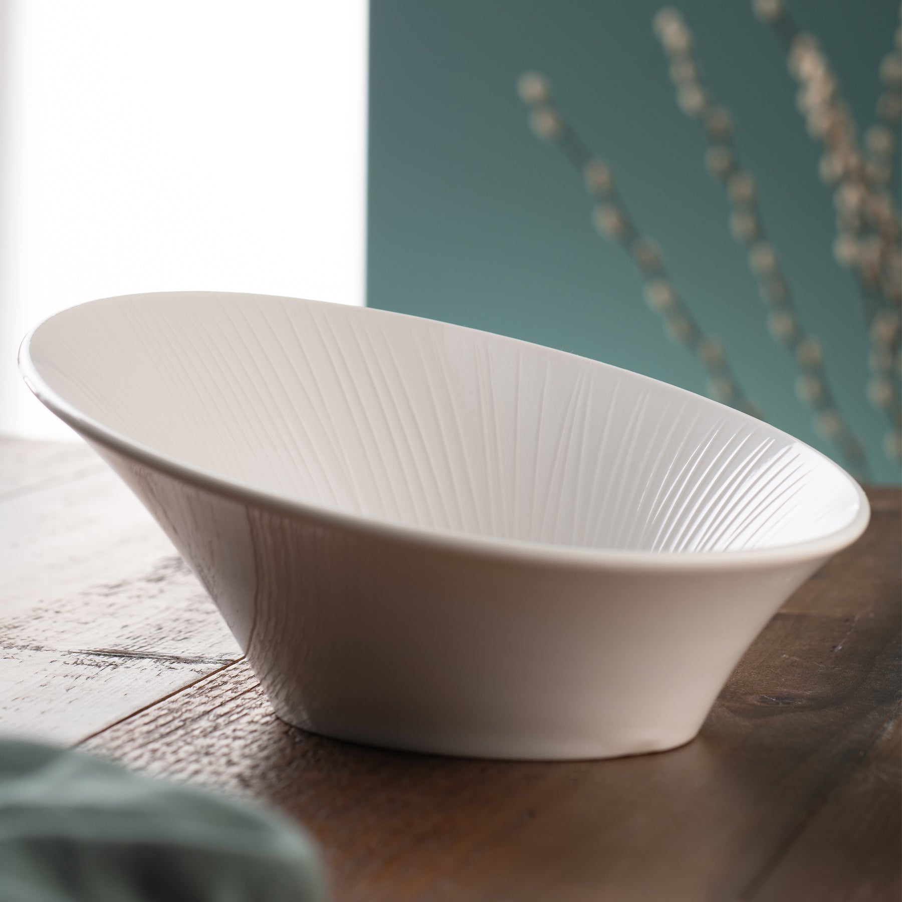 Belleek Living Erne Serving Bowl - Flemings Department Store