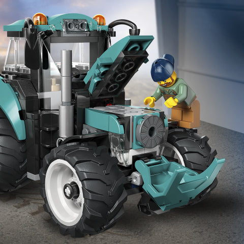 LEGO Tractor 60498