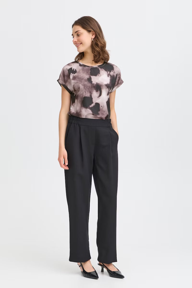 Fransa FRSEEN T‑shirt in pumicestone ghost with subtle all-over rose print, cap sleeves, and relaxed fit