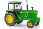 BRITAINS 43376 JOHN DEERE 4240 TRACTOR 1:32 - Flemings Department Store