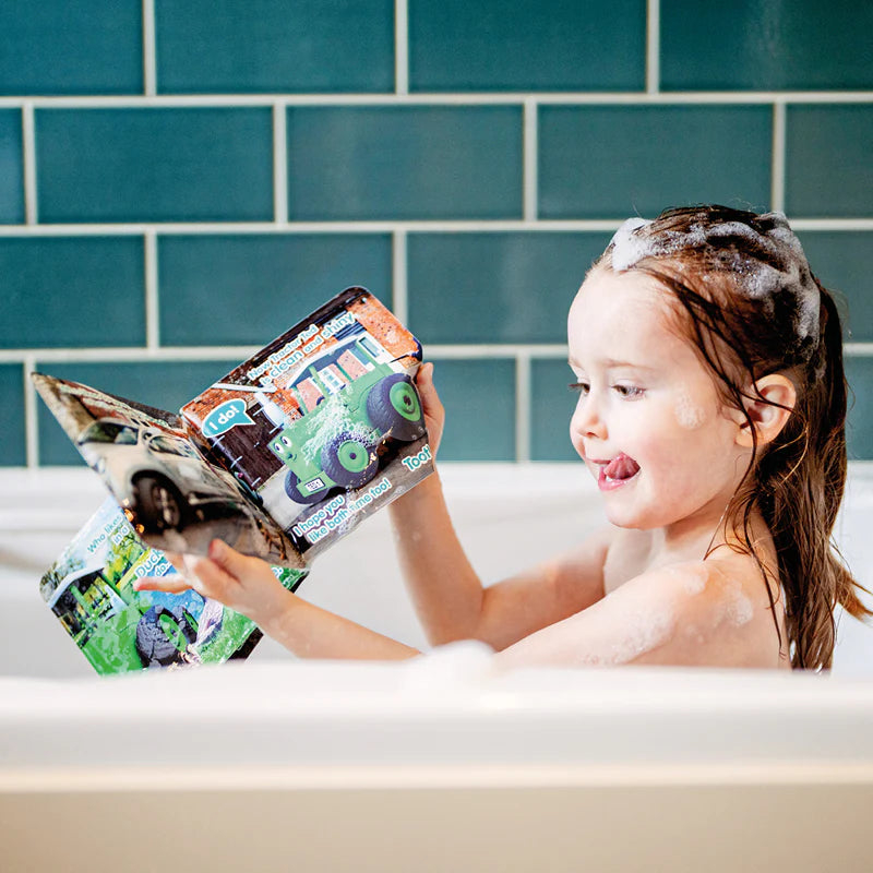 Tractor Ted Magic Bath Book | Who Likes a Bath? (From Birth)