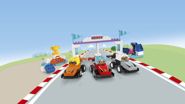 LEGO F1 Team Race Cars & Drivers 10445 – product image 6