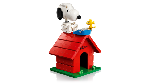 LEGO Peanuts: Snoopy's Doghouse 21368