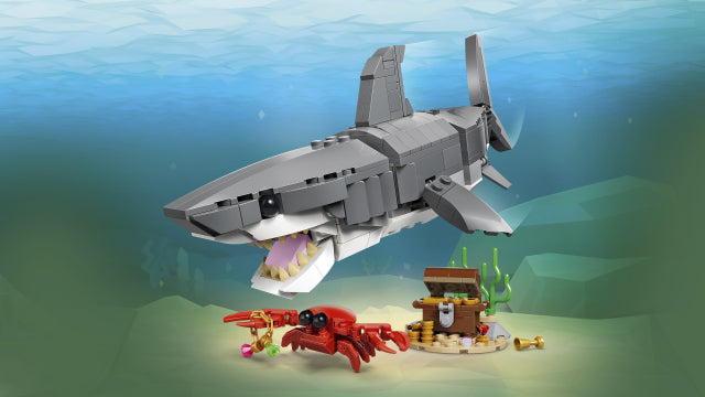 LEGO Fierce Shark with a Treasure Chest 31381 – product image 7