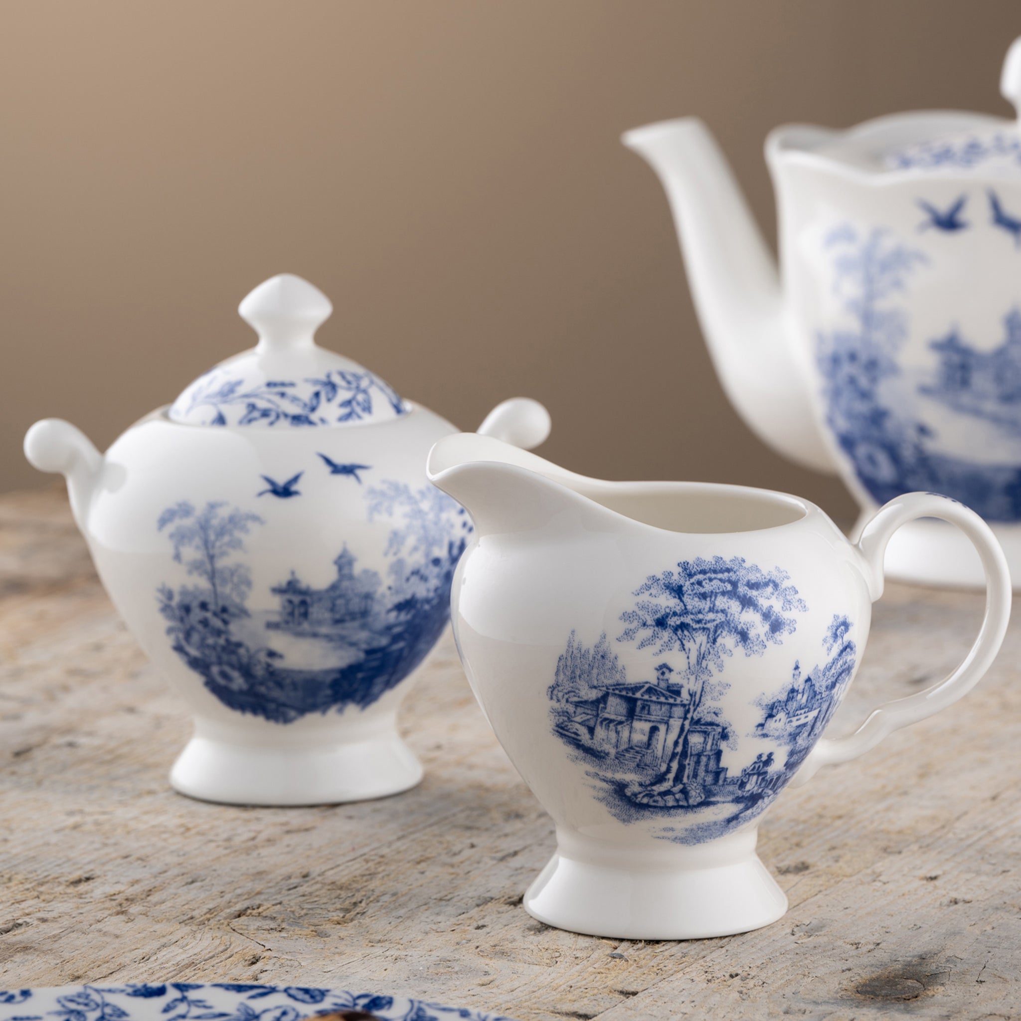 Aynsley Archive Blue Cream & Sugar alternate view