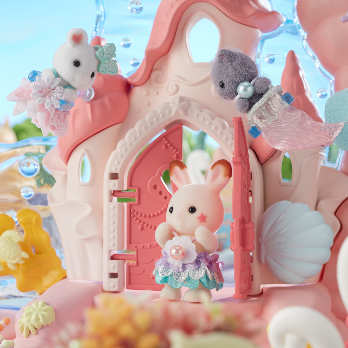 Sylvanian Families Baby Mermaid Castle - image 4