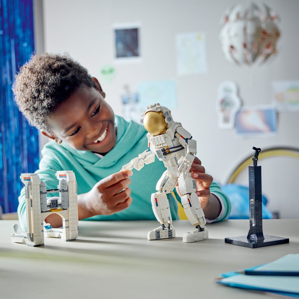 LEGO® Creator 3-in-1 31152 Space Astronaut - Flemings Department Store
