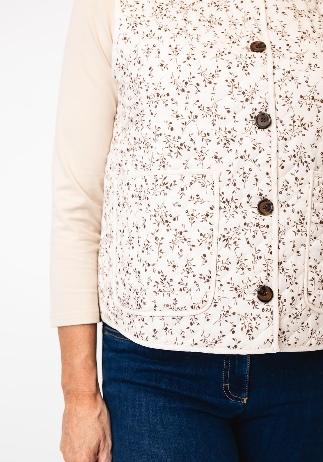 Fransa Claudine Waistcoat - Dream Whisper White