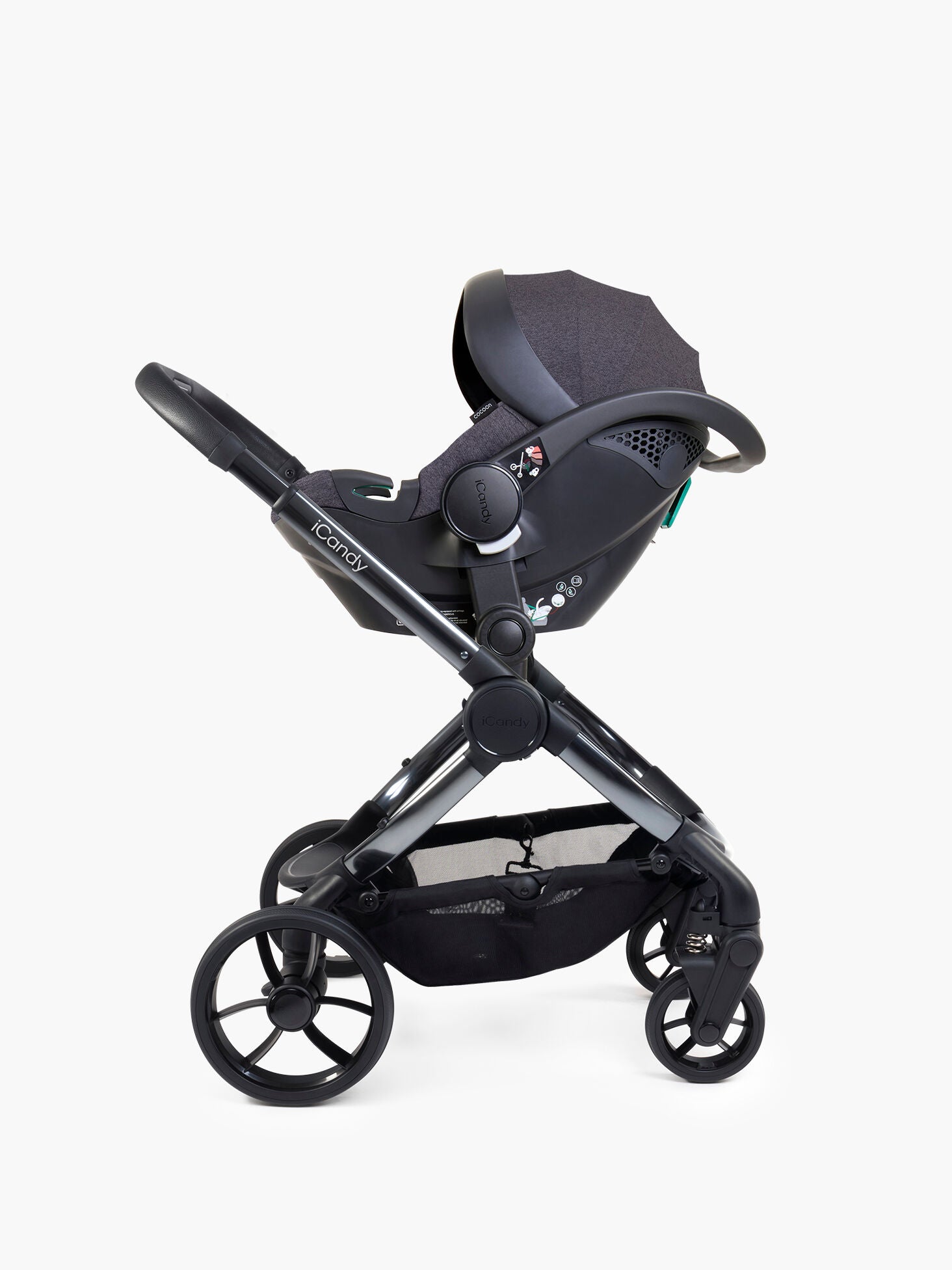 Peach 7 Pushchair and Carrycot - Complete Car Seat Bundle