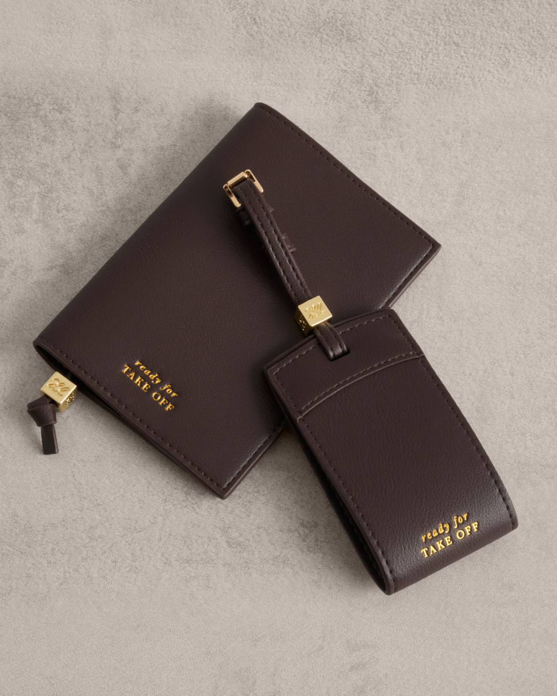 Luggage Tag 'Ready For Takeoff' in Chocolate