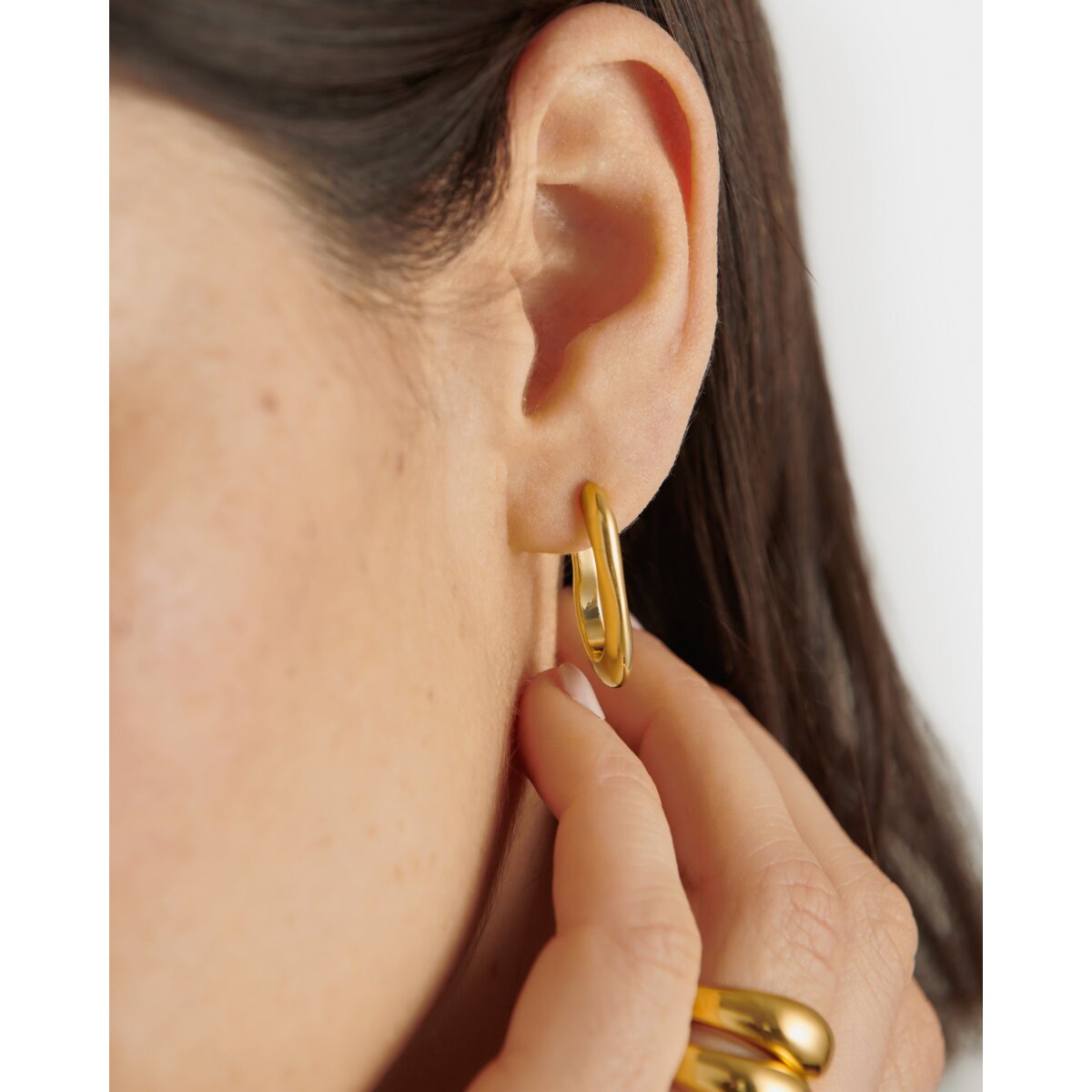 Hera Waterproof Gold Hoop Earrings - image 2