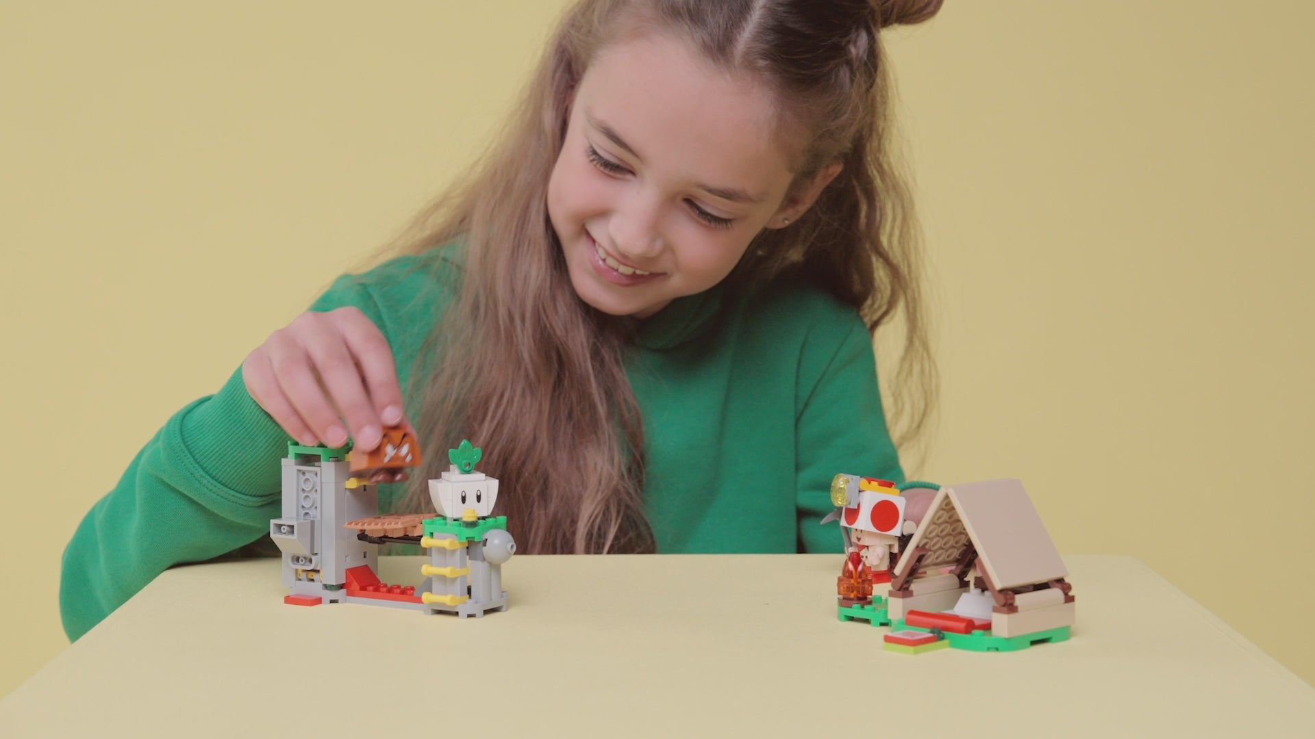 LEGO Super Mario Captain Toad’s Camp set (72040) with Captain Toad figure, tent with bonfire, collapsing bridge, treasure chest, Goomba, turnip, backpack and pickaxe accessories