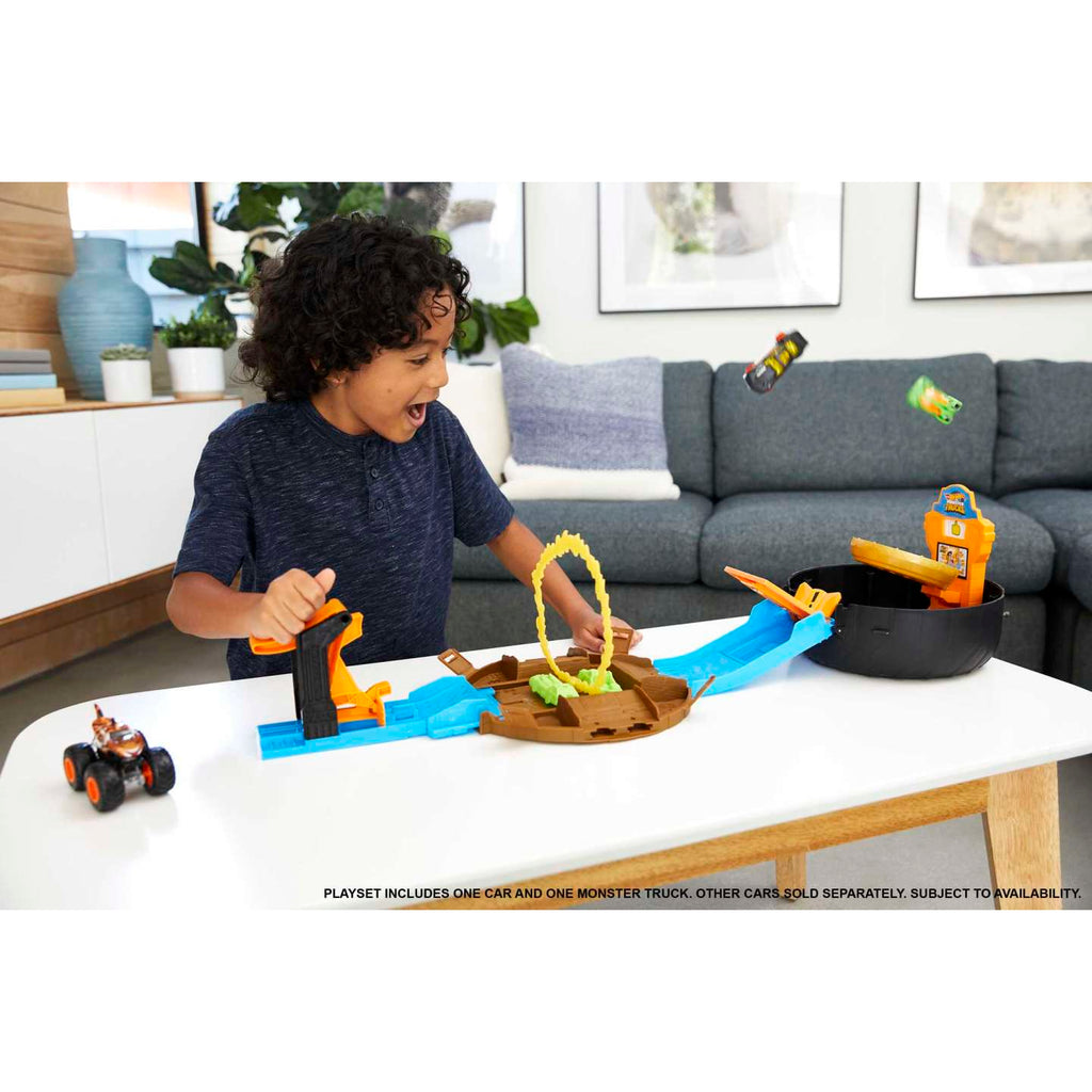 Hot Wheels Monster Trucks Stunt Tire Playset - Flemings Department Store